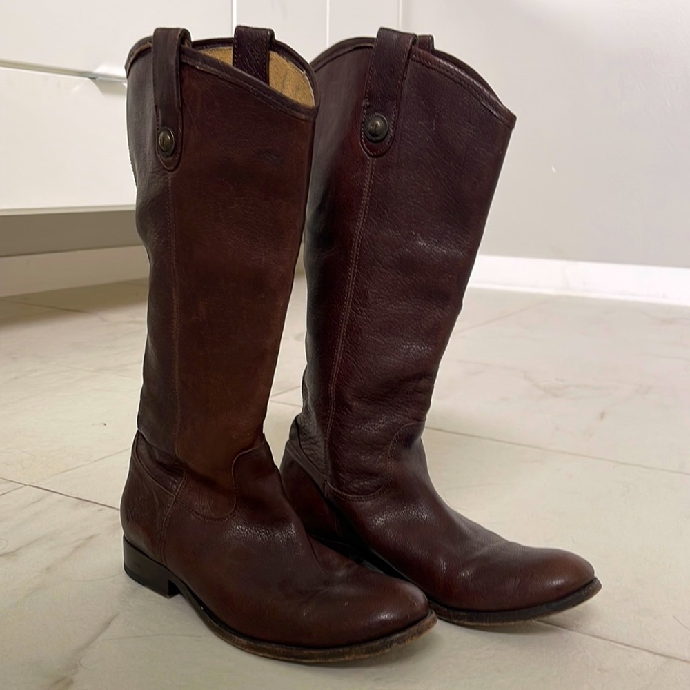 Frye Melissa Button pull on riding boots